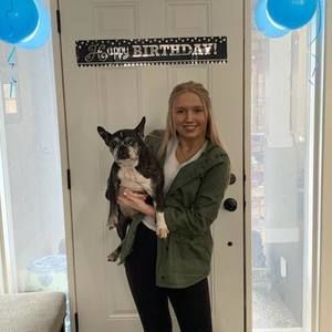 Meet your Posher, Leeann